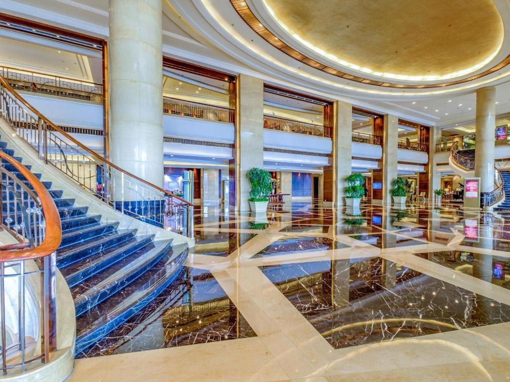 New Century Hangzhou Grand Hotel Exterior photo