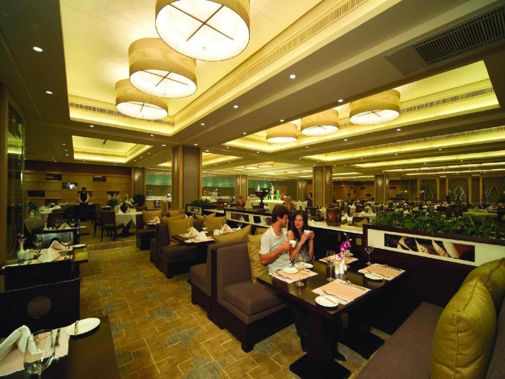 New Century Hangzhou Grand Hotel Exterior photo