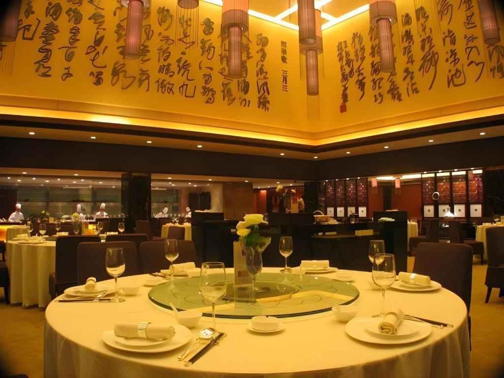 New Century Hangzhou Grand Hotel Exterior photo