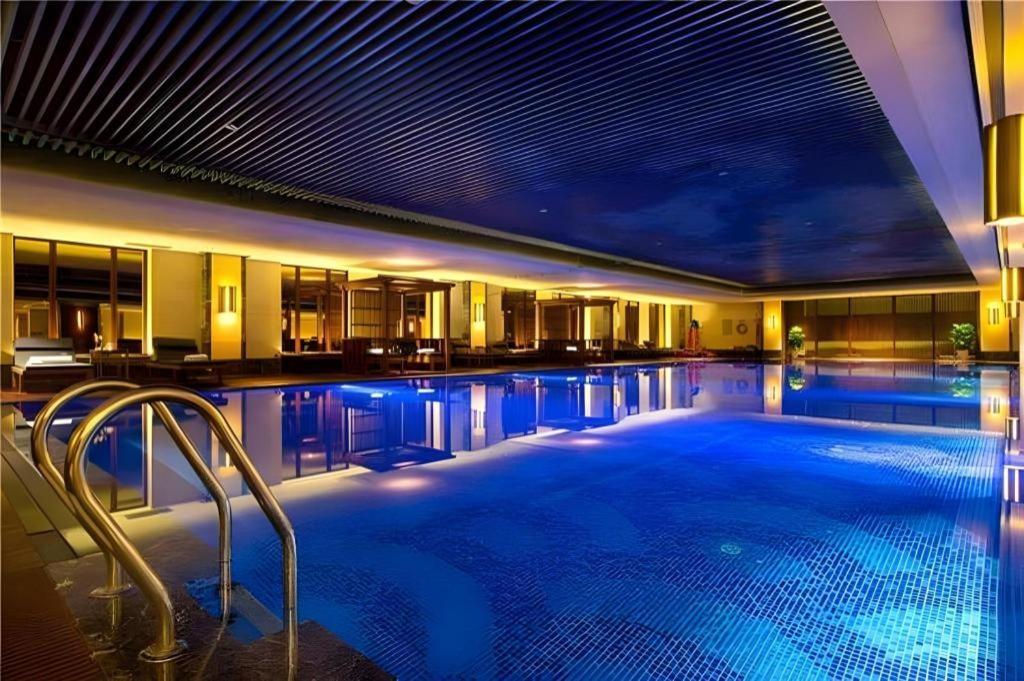 New Century Hangzhou Grand Hotel Exterior photo